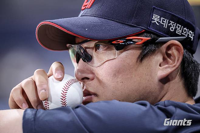 롯데 에이스 박세웅의 부진이 길어지고 있다. 1군 엔트리에서 말소된 뒤 재정비를 거치고도 아쉬운 투구 내용이 이어지고 있다. 사진제공|롯데 자이언츠