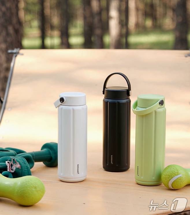 락앤락 슬로 울트라 라이트 텀블러 (락앤락 제공)