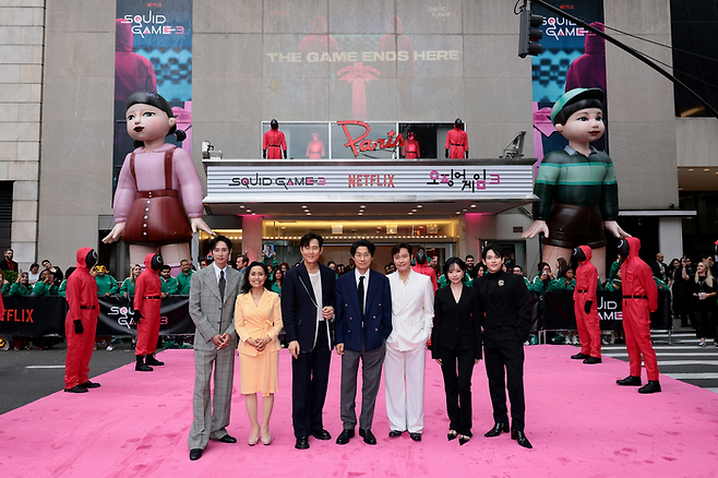 뉴욕 ‘파리 극장’에서 열린 오징어게임 시사회. 사진 출처=넷플릭스