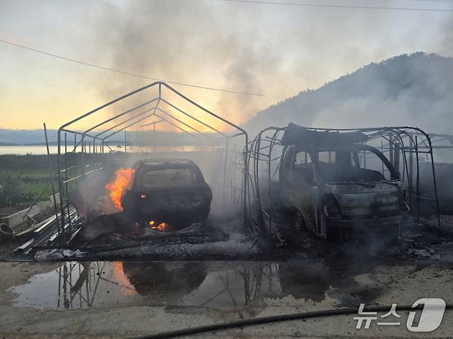 서산 대산읍 웅도리 화재 현장. (서산소방서 제공, 재판매 및 DB금지) / 뉴스1