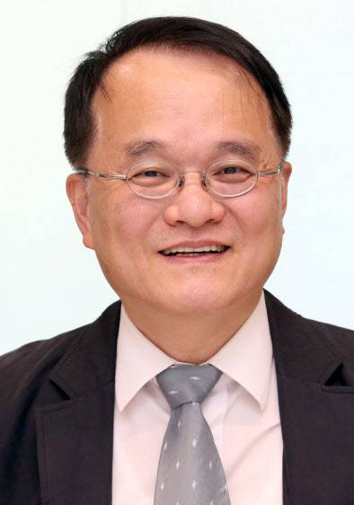 권재열 경희대 법학전문대학원 교수.
