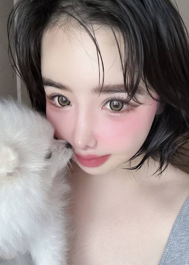 박봄 인스타그램.