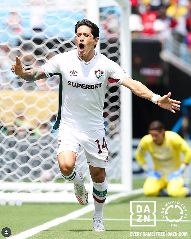 플루미넨시는 1일(한국시간) 미국 노스캐롤라이나주 샬럿의 뱅크오브아메리카스타디움에서 벌어진 인터 밀란과 대회 16강전에서 2-0으로 이겼다. 킥오프 3분만에 선제 결승 골을 넣고 기뻐하는 카노. 사진출처│ 클럽월드컵 공식 인스타그램