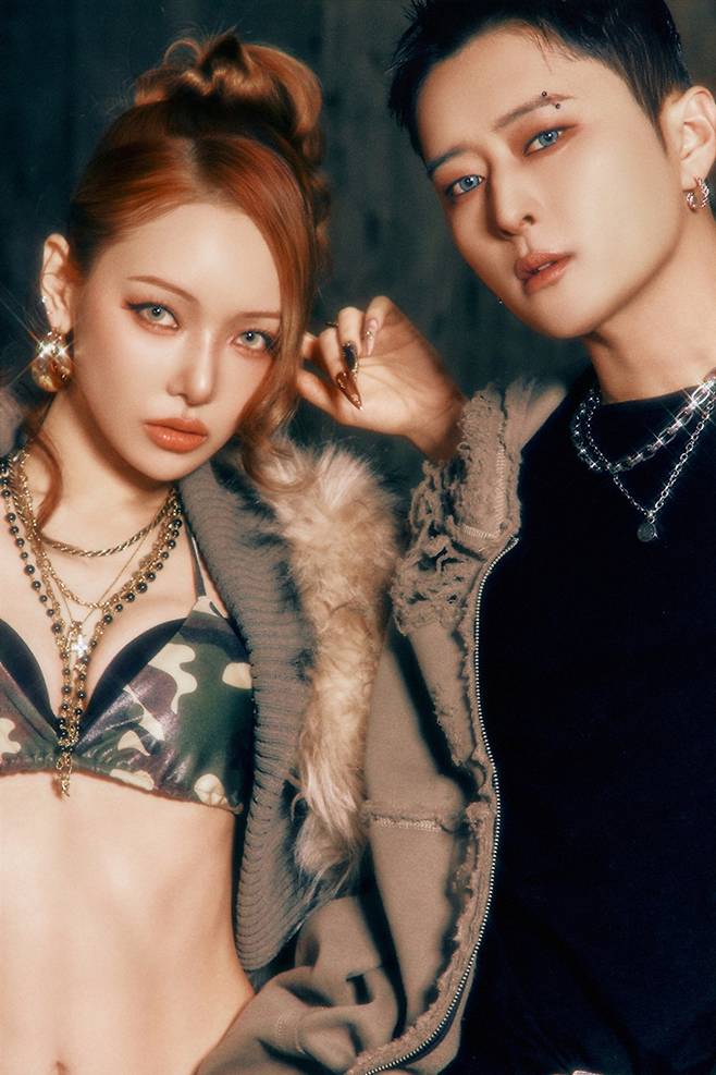 카드 전소민, 제이셉. DSP미디어, RBW 제공