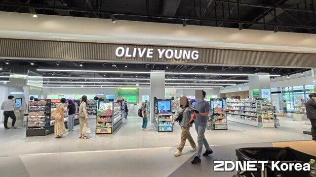 스타필드 마켓 킨텍스점에 입점한 올리브영.