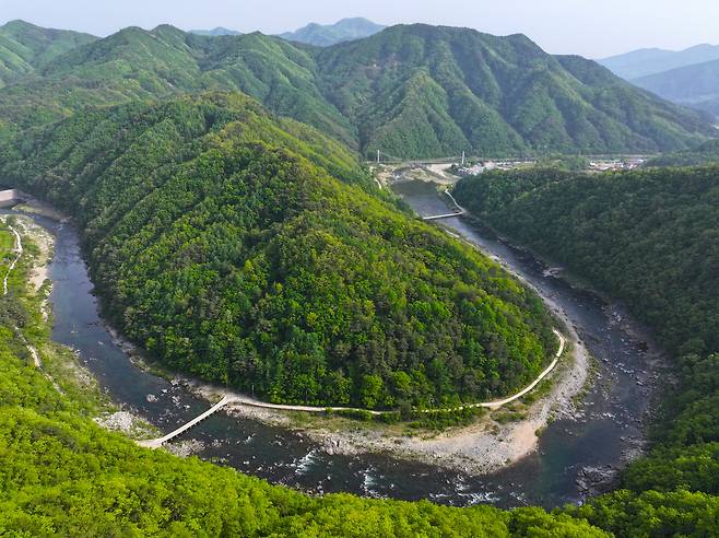 봉화 범바위 전망대에서 내려다 본 풍경
