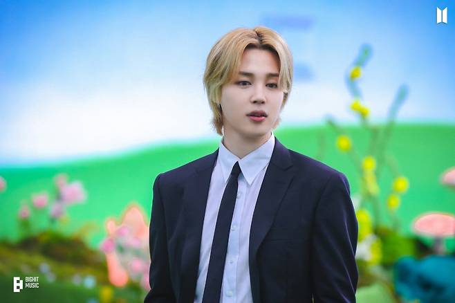 '인기 No.1' 방탄소년단 지민, 글로벌 인기투표 주간 198회+월간 45회 1위