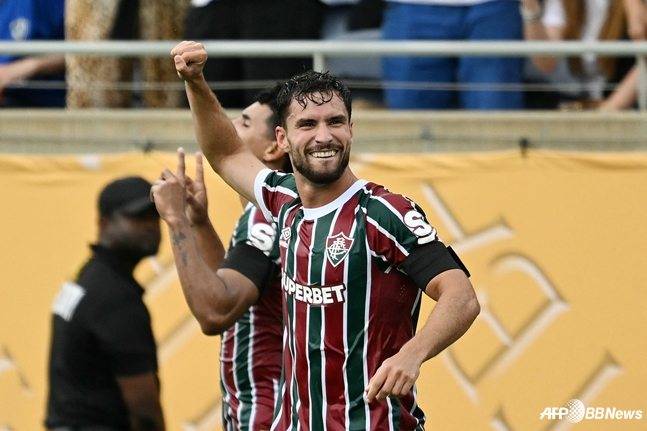 마르티넬리가 5일 오전 4시(한국시간) 미국 플로리다주 올랜도의 캠핑 월드 스타디움에서 열린 2025 국제축구연맹(FIFA) 클럽월드컵 8강 경기 선제골을 넣고 세리머니하고 있다. /AFPBBNews=뉴스1