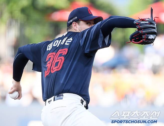 6일 광주 기아 챔피언스필드에서 열린 롯데-KIA전. 롯데 선발투수 데이비슨이 투구하고 있다. 광주=정재근 기자 cjg@sportschosun.com/2025.7.6/