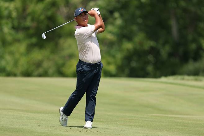 <yonhap photo-0585=""> SILVIS, ILLINOIS - JULY 05: Si Woo Kim of South Korea plays a shot on the 15th hole during the third round of the John Deere Classic 2025 at TPC Deere Run on July 05, 2025 in Silvis, Illinois. Andy Lyons/Getty Images/AFP (Photo by ANDY LYONS / GETTY IMAGES NORTH AMERICA / Getty Images via AFP)/2025-07-06 05:54:53/ <저작권자 ⓒ 1980-2025 ㈜연합뉴스. 무단 전재 재배포 금지, AI 학습 및 활용 금지></yonhap>