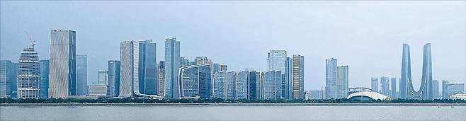 ‘물의 도시’ 항저우는 ‘1세대 혁신’ 본산 선전을 맹추격하며 중국 기술 혁신을 이끌 도시로 급부상하고 있다. (배준희 기자)