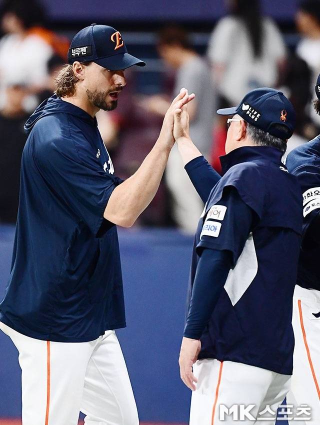 기분좋게 전반기를 마치게 된 와이스. 사진(고척 서울)=김영구 기자