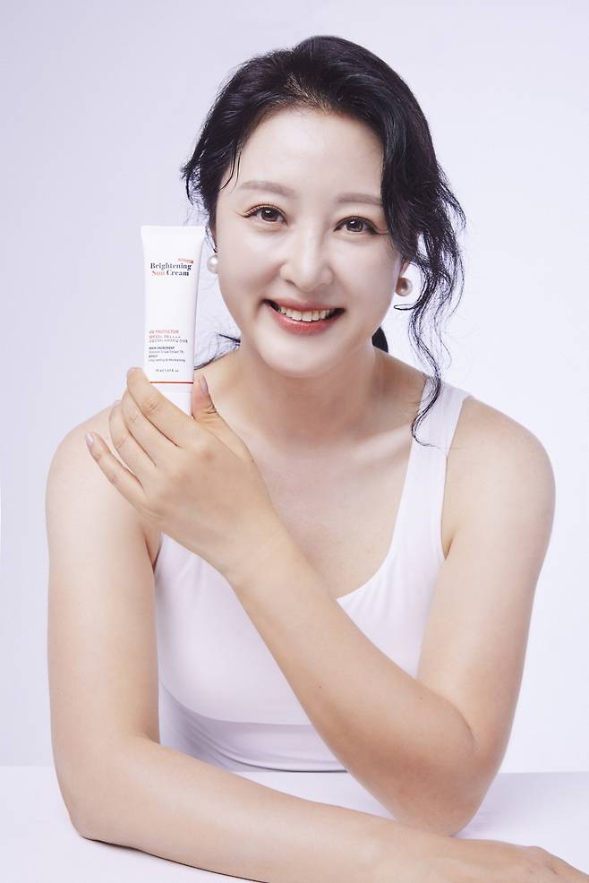 (주)또르르 전속모델 김려원