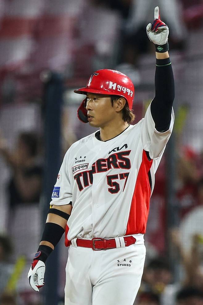 ▲ 고종욱은 1군 콜업 후 4할에 육박하는 고타율을 이어 가며 KIA 타선의 대반격을 이끌었다 ⓒKIA타이거즈