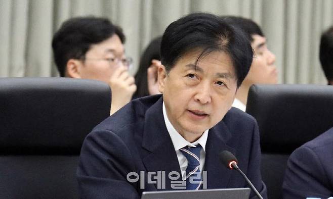 오기형 규제합리화 TF팀장(사진=연합뉴스)