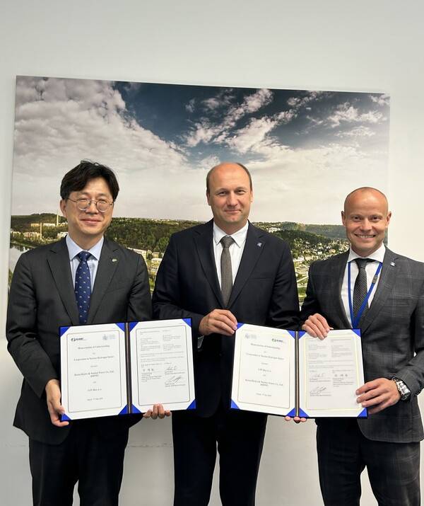 한수원이 7일(현지시간) 체코 국영 연구기관인 유제이브이-레즈와 원자력 청정수소 기반연구에 대한 MOU를 진행했다. ⓒ한국수력원자력