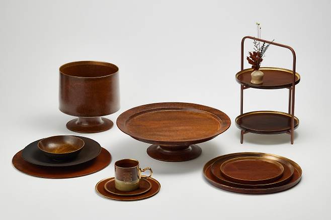 제55회 경기도공예품대전 개인부문 대상을 수상한 김남희 작가의 '특별한 날, 식사의 즐거움'. 사진=한국도자재단