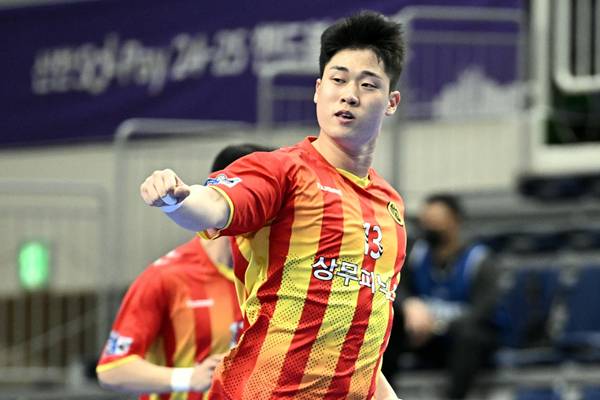 사진 상무 피닉스 신재섭, 사진 제공=한국핸드볼연맹