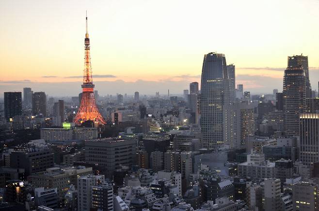 일본 도쿄타워가 보이는 도쿄 시내 (사진=게티이미지뱅크)