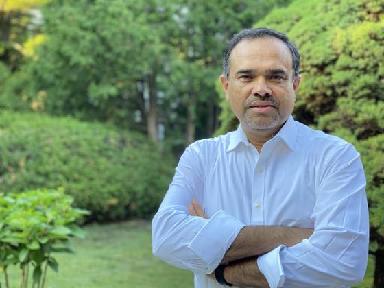 세계정치학회(IPSA)가 IPSA 서울총회(7월 12~16일) 기간 수여하는 '김대중상(The Kim Dae-Jung Award)' 초대 수상자에 T. V. 폴(사진·69) 캐나다 맥길대학교 정치학과 교수가 선정됐다. 사진 T. V. 폴 교수