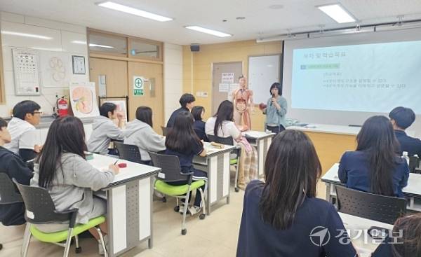 보건간호과 수업 모습. 박화선기자