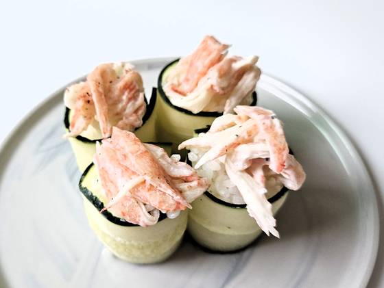 오이롤 초밥. 사진 신혜원