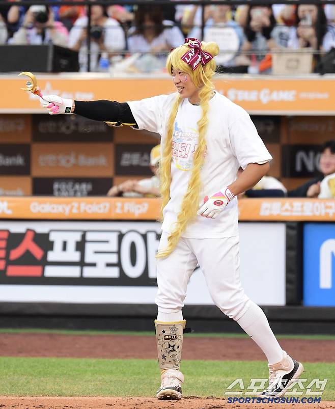 12일 대전 한화생명볼파크에서 열린 2025 KBO 올스타전, 1회 '캡틴 문'으로 변신한 키움 송성문. 대전=송정헌 기자songs@sportschosun.com/2025.07.12/