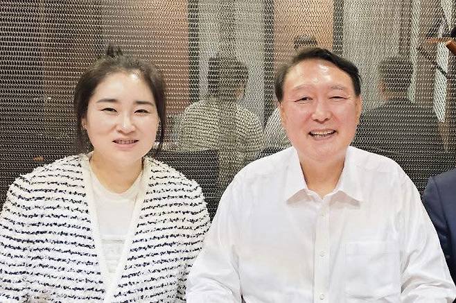 김계리 변호사가 지난 4월 19일 자신의 소셜미디어 올린 사진. 김계리 변호사 SNS