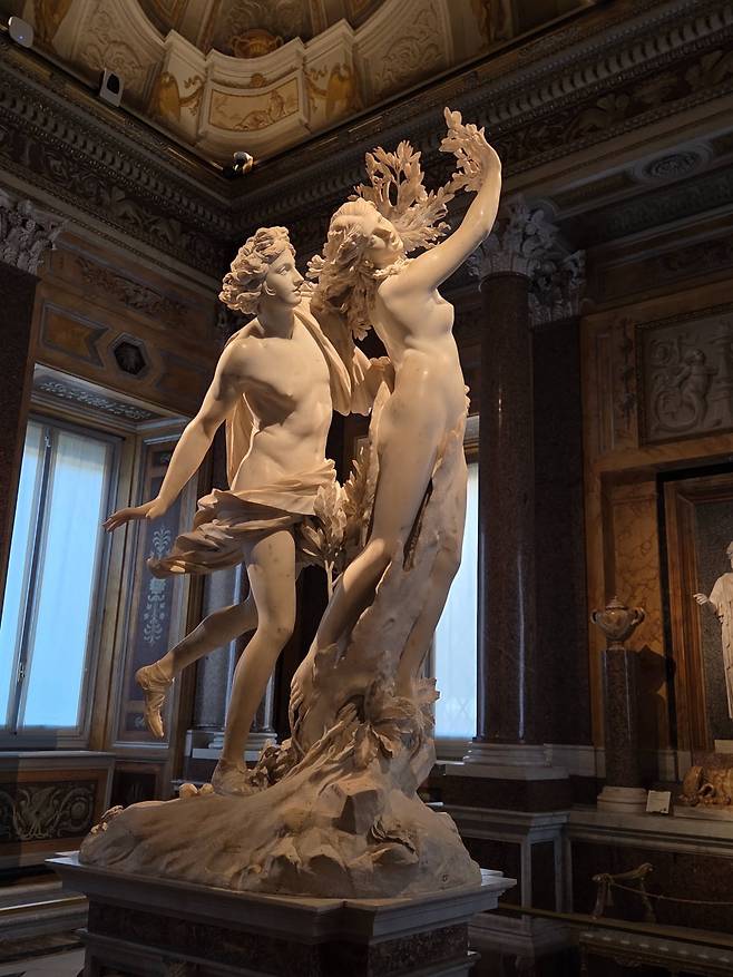 아폴론과 다프네. ⓒ최은진/보르게세 미술관