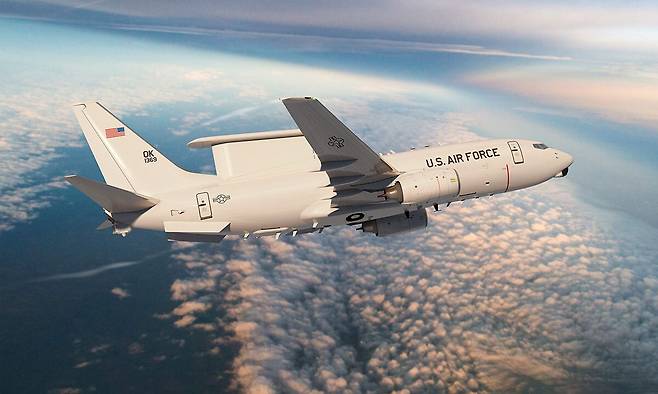 미 공군이 도입하기로 했던 E-7A 조기경보통제기 상상도. 보잉 제공