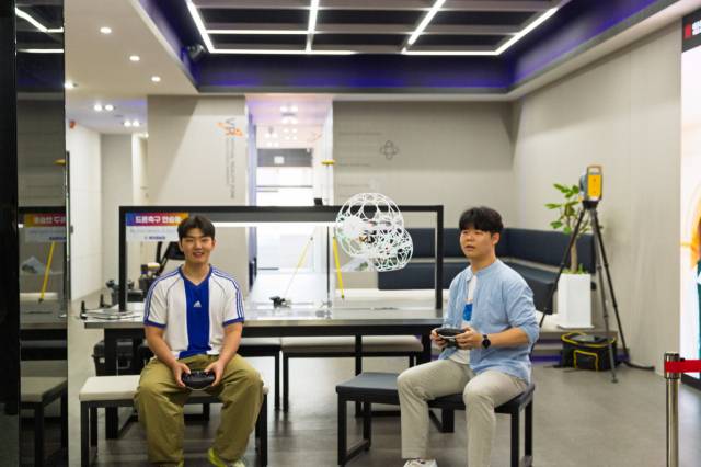 대구과학대 측지정보과의 모습. 대한민국 공간정보 기술 미래를 선도한다는 목표로 실습 중심의 교육을 진행하고 있다. 대구과학대 제공