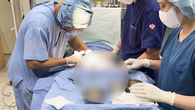 세화병원 이상찬 병원장은 “정자은행을 활용한 임신 성공률 역시 30~40% 수준으로 안정적인 결과를 보이고 있다”고 밝혔다. 세화병원 제공