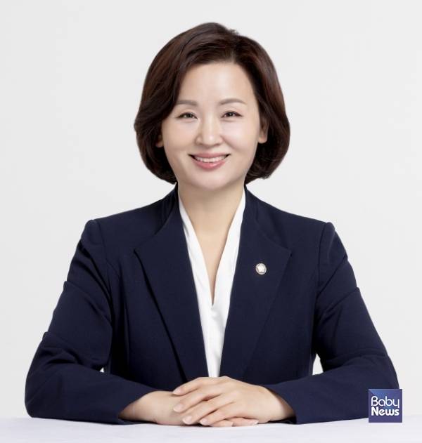 국회 보건복지위원회 간사인 이수진 더불어민주당(성남 중원) 국회의원. ⓒ이수진 의원실