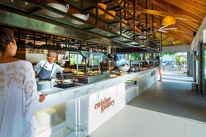 세계 각국의 요리로 구성된 메인 레스토랑 퀴진 갤러리. 사진제공|팜투어