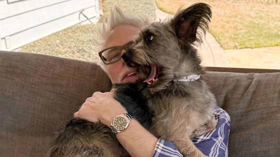 영화 '슈퍼맨'을 연출한 제임스 건 감독의 반려견 '오즈'. 오즈의 습성을 바탕으로 '크립토' 캐릭터를 만들었다. 사진 제임스 건 감독 SNS