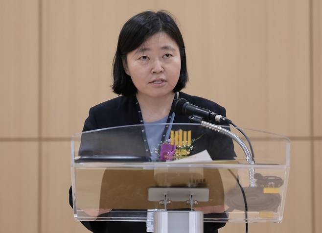 임은정 신임 서울동부지검장이 지난 4일 서울 송파구 서울동부지방검찰청에서 열린 취임식에서 취임사를 하고 있다. 연합뉴스