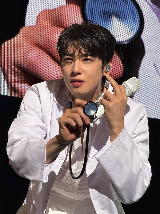 사진 | 차은우 SNS