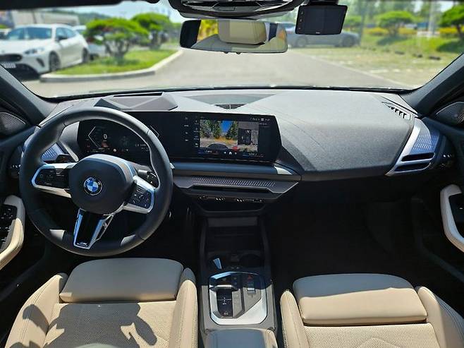 뉴 120 앞좌석. ⓒ데일리안 정진주 기자