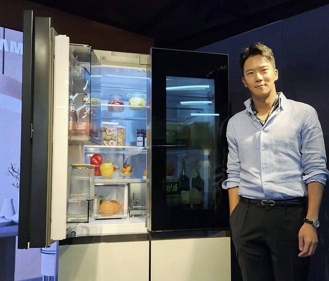 삼성 가전 앰버서더로 활동 중인 배우 하석진. 사진=하석진 인스타그램 갈무리