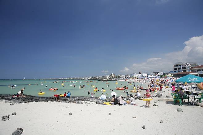 협재해수욕장. 사진제공|제주특별자치도관광협회