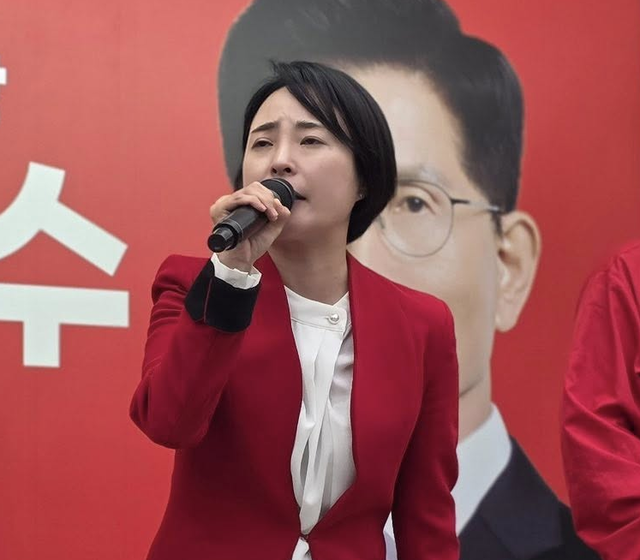 ‘박근혜 키즈’ 출신 청년정치인인 손수조 정책연구원 ‘리더스’ 대표.<손수조 페이스북 사진>