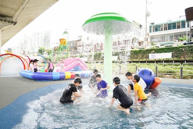 동대문구 물놀이장.