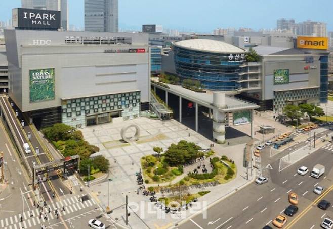 HDC현대산업개발 사옥이 있는 아이파크몰 전경. (사진=HDC현대산업개발)