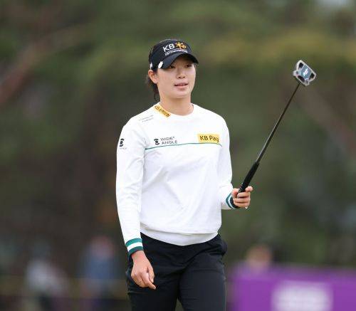 방신실은 쇼트게임과 퍼팅을 보강해 후반기 메이저 대회 우승을 노리고 있다. 사진제공=KLPGA