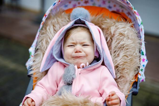 빛과 그림자가 함께 있듯이 기쁨만 있어야 좋고 슬픔은 없어야 좋은 것이 아니며, 기쁜 일에 기뻐하고 슬픈 일에 슬퍼할 줄도 알아야 온전한 인간이다. 게티이미지뱅크