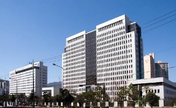 부산지방법원.국제신문DB