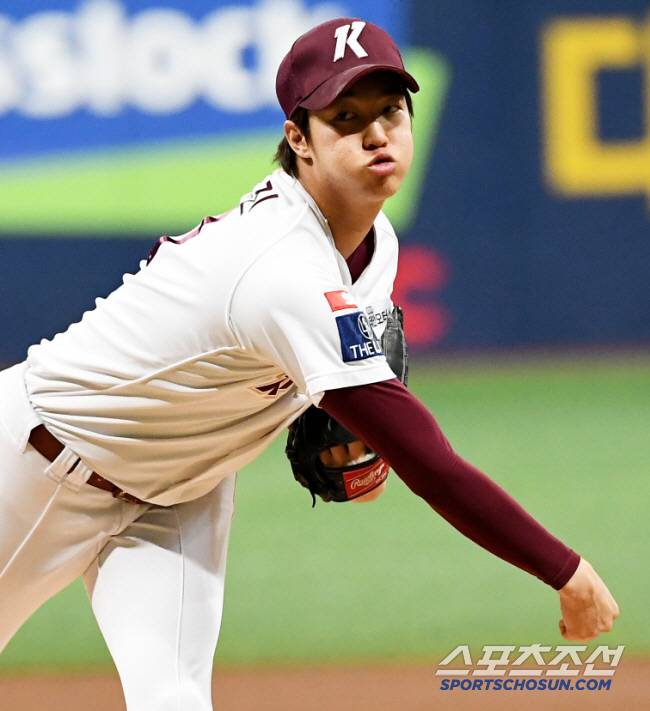 키움 시절 안우진. 스포츠조선DB