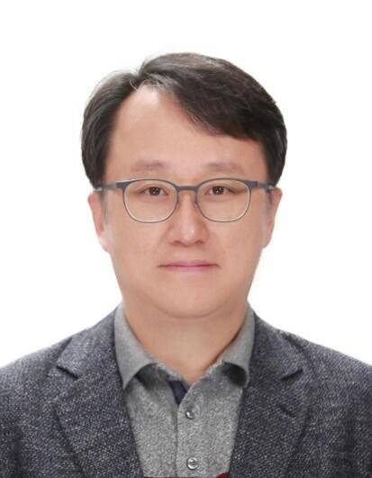 강준욱 대통령실 국민통합비서관. 동국대학교 홈페이지