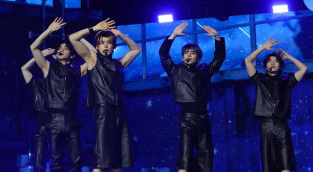투모로우바이투게더가 '별의 장: 투게더' 발매 기념 미디어 쇼케이스를 진행했다. 뉴시스