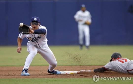 2루수 수비 중인 탬파베이 김하성 / 사진=연합뉴스